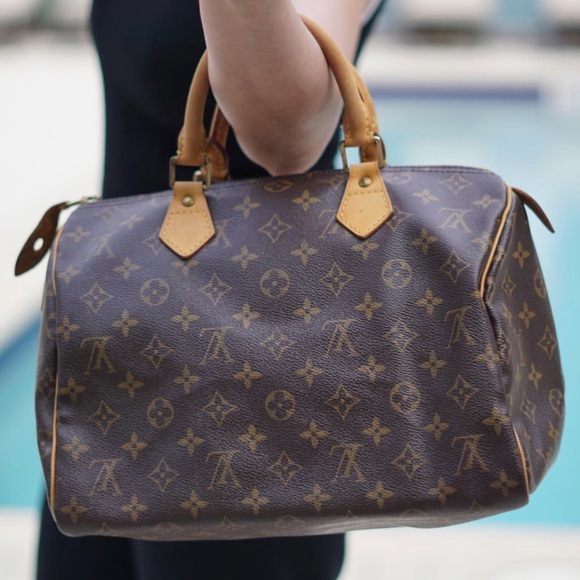 Authentic Louis Vuitton Monogram Speedy 30 - Picture 1 of 8